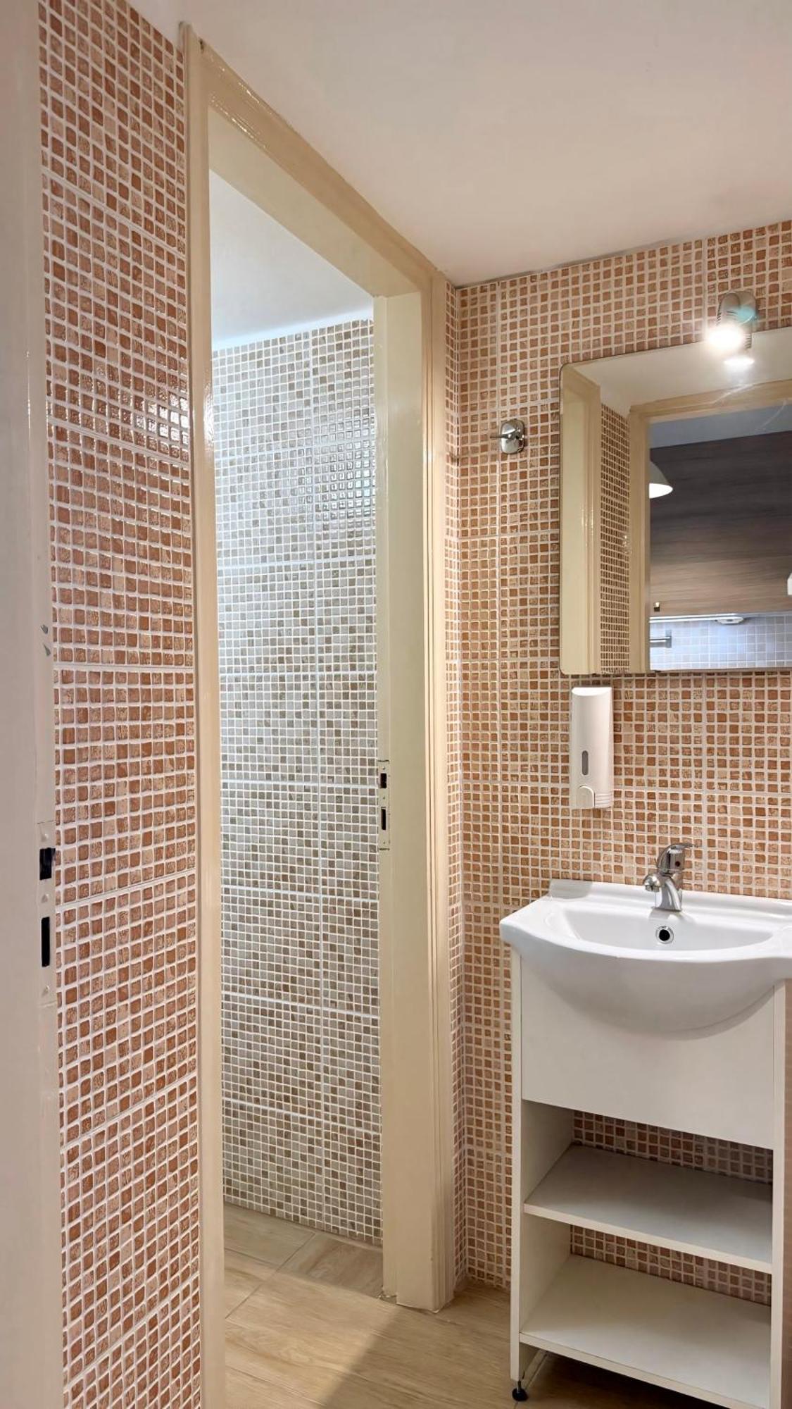 Byron Urban Apartment Kalamata Extérieur photo