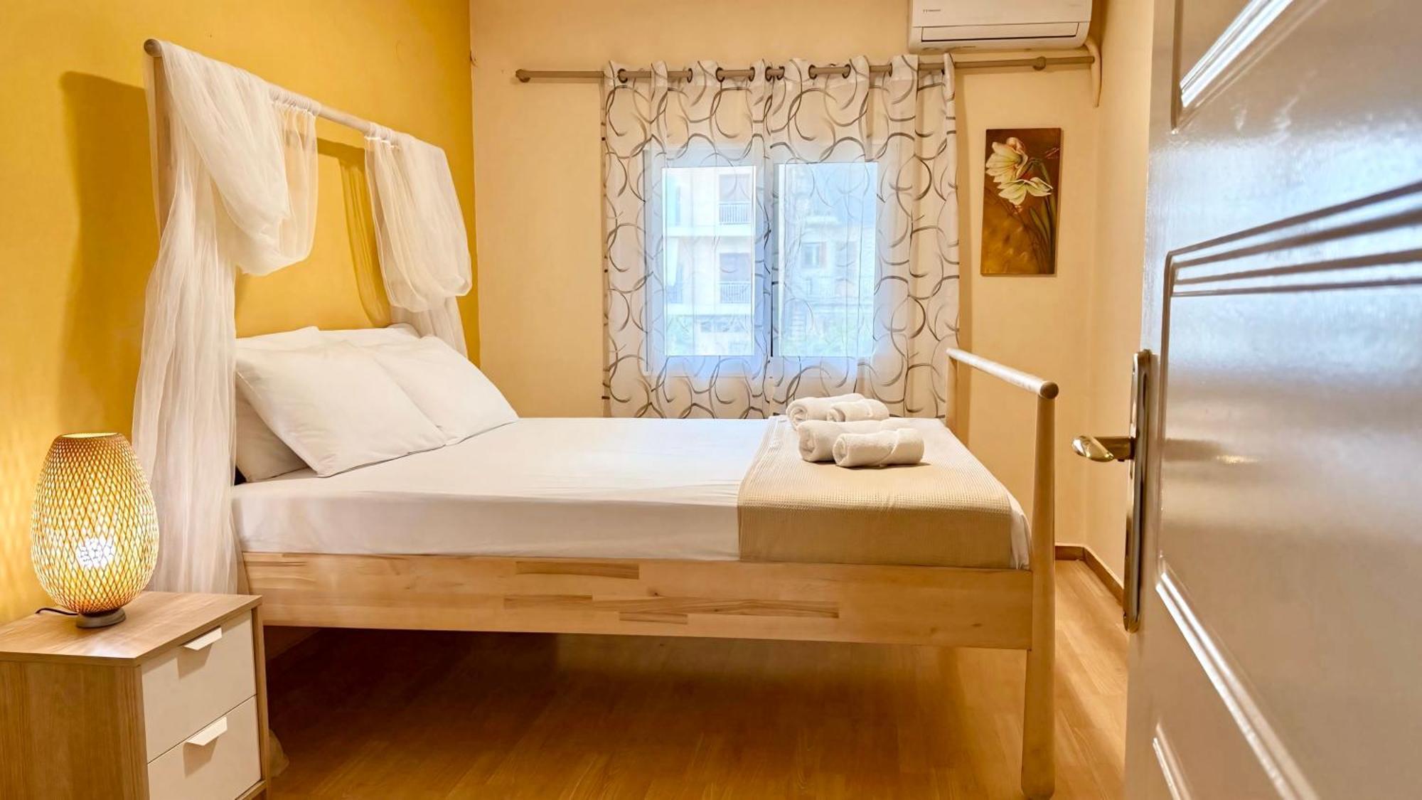 Byron Urban Apartment Kalamata Extérieur photo