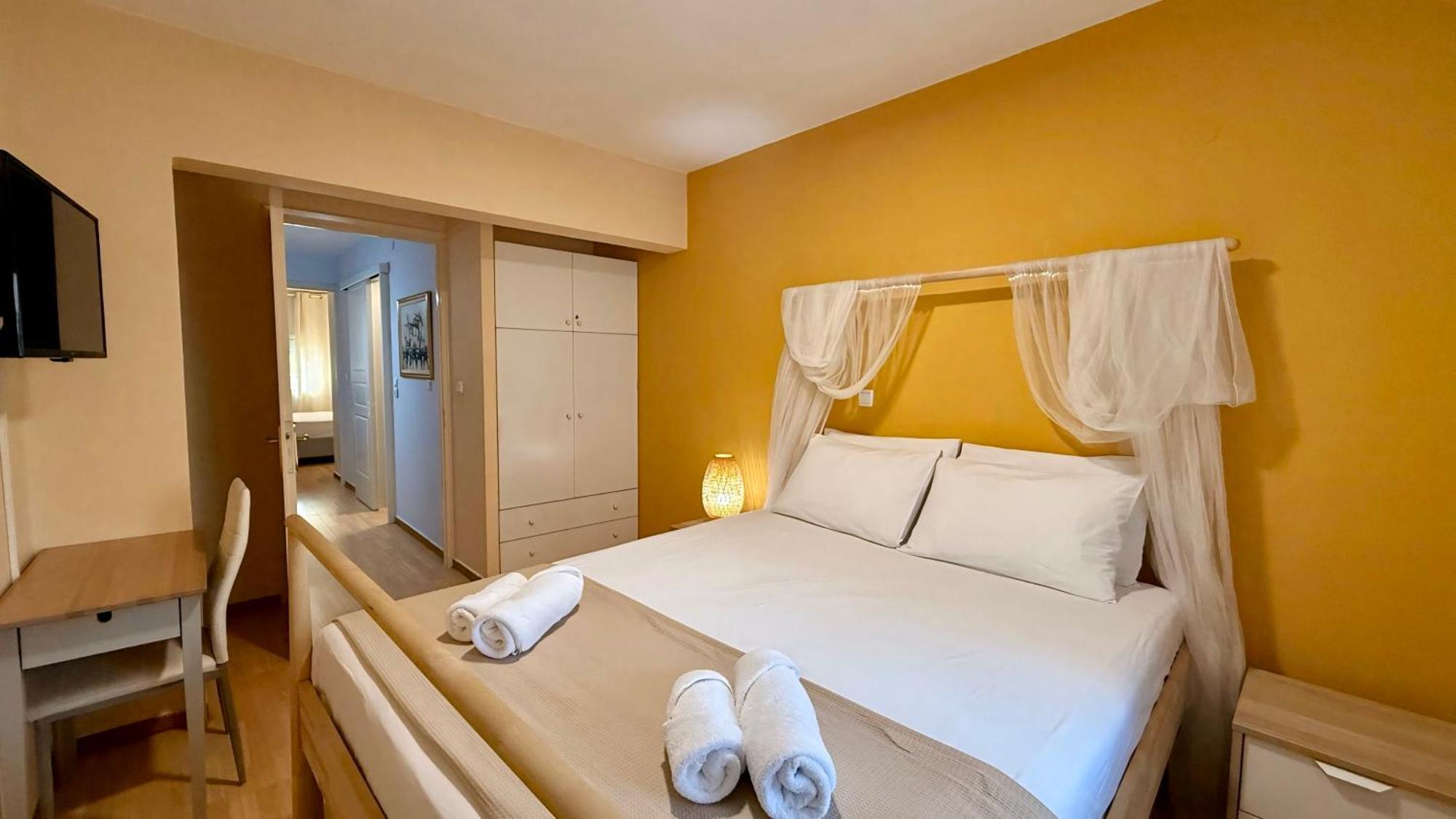 Byron Urban Apartment Kalamata Extérieur photo